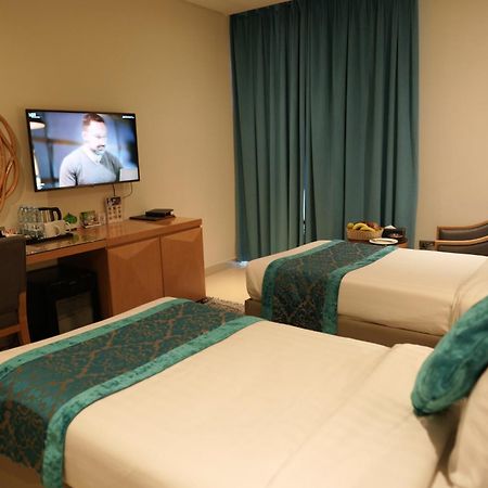Meshal Hotel Al Manamah Esterno foto