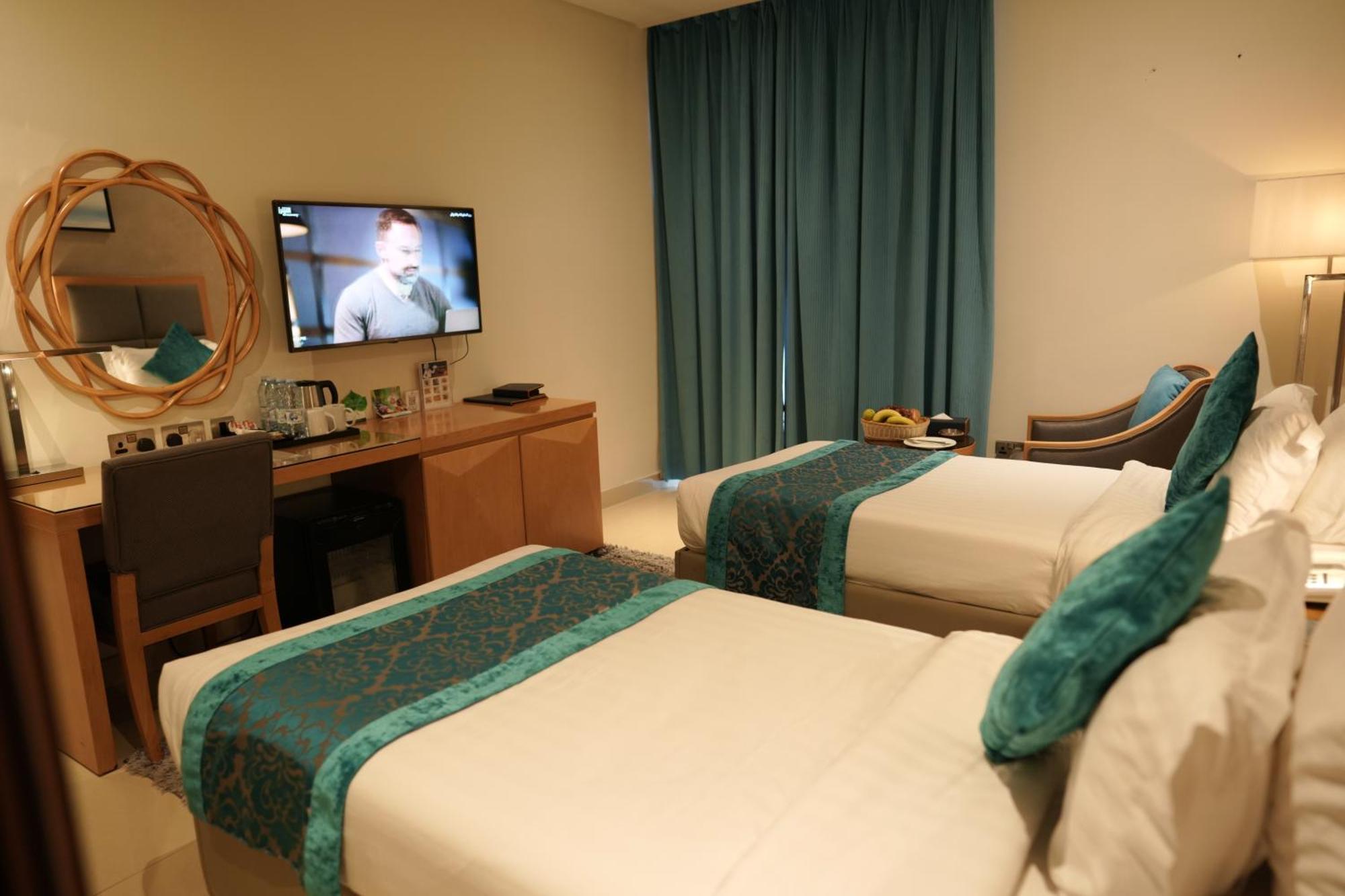 Meshal Hotel Al Manamah Esterno foto