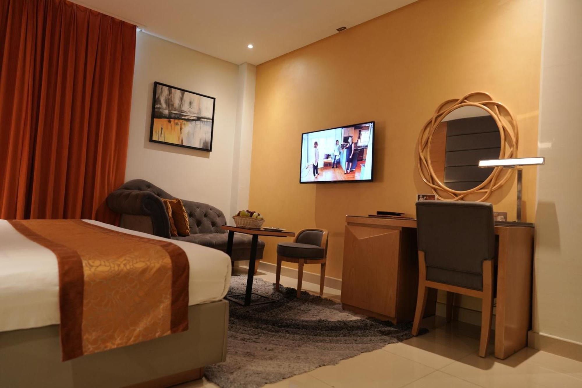 Meshal Hotel Al Manamah Esterno foto