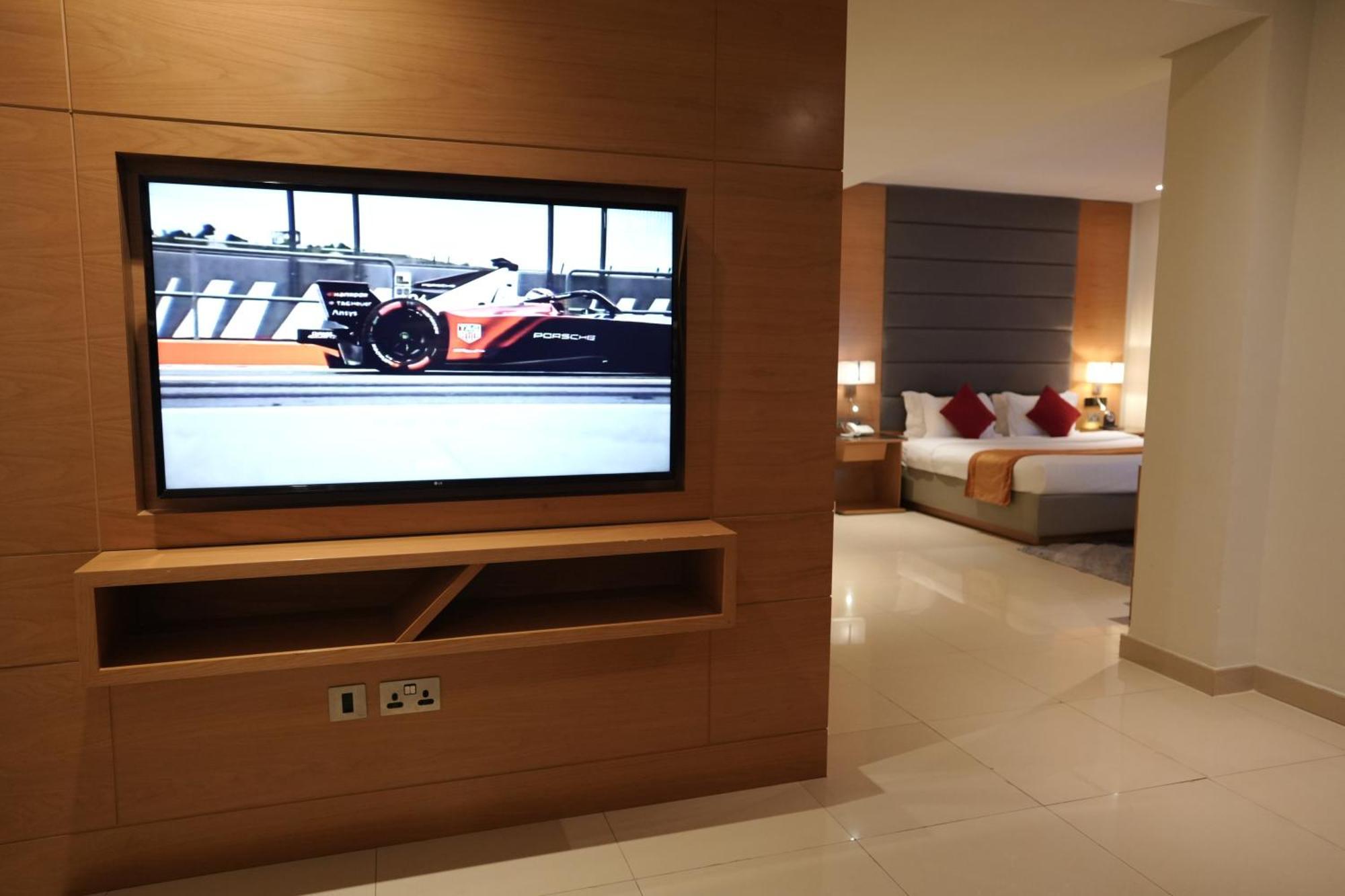 Meshal Hotel Al Manamah Esterno foto