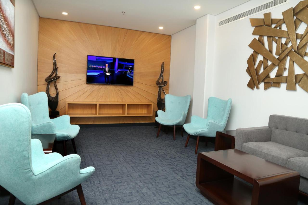 Meshal Hotel Al Manamah Esterno foto
