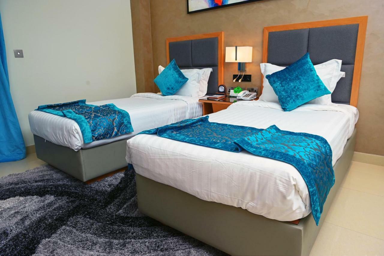 Meshal Hotel Al Manamah Esterno foto