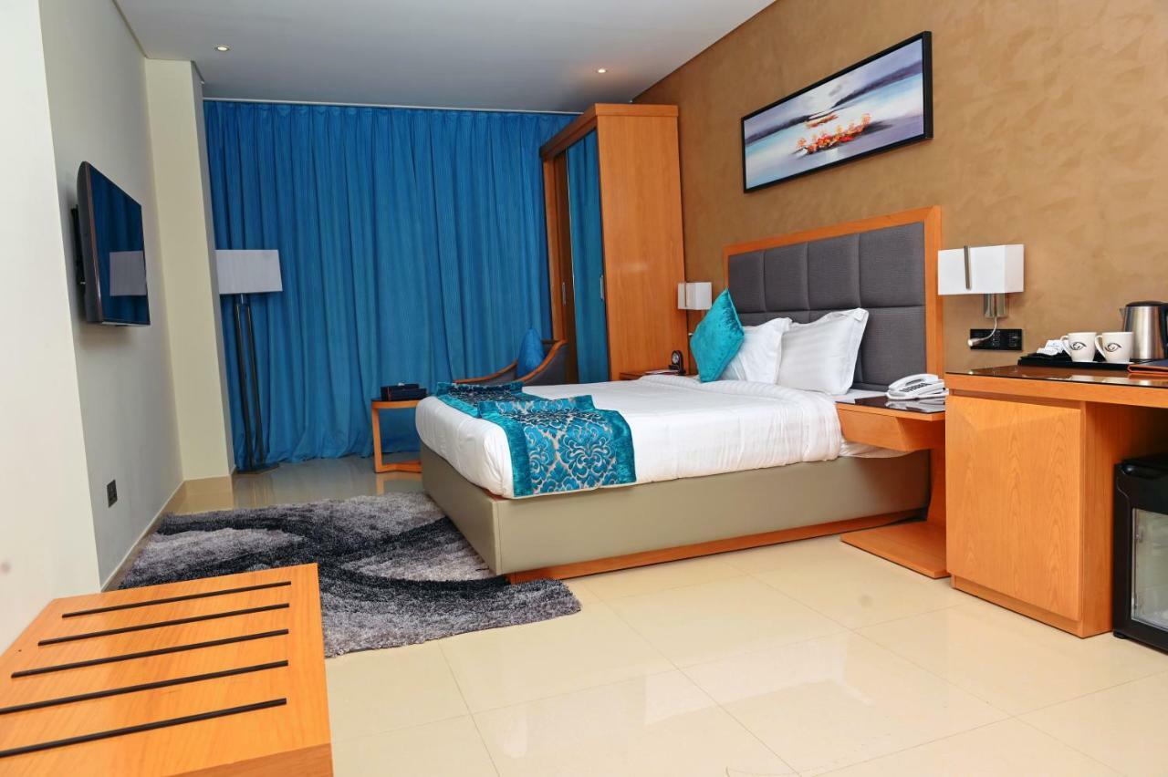 Meshal Hotel Al Manamah Esterno foto