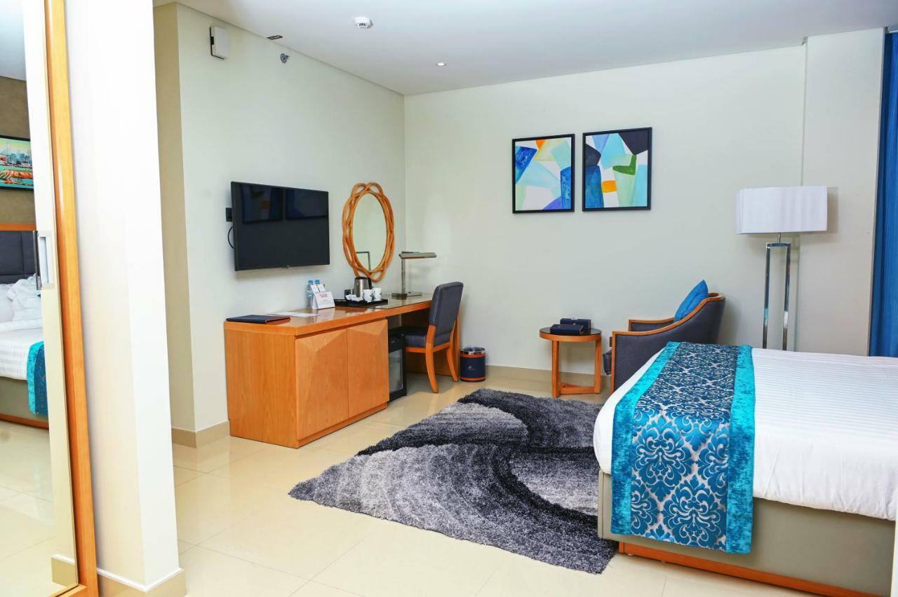 Meshal Hotel Al Manamah Esterno foto
