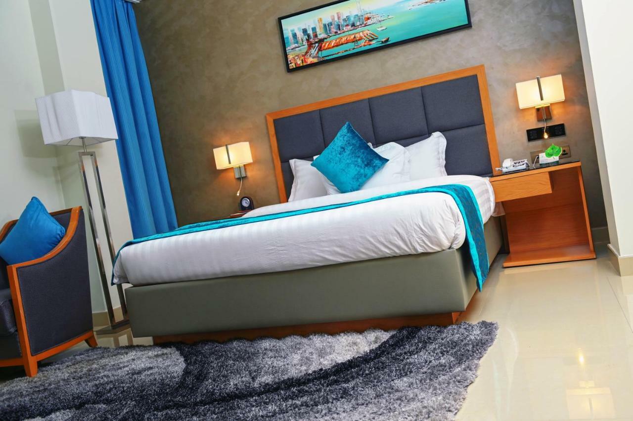 Meshal Hotel Al Manamah Esterno foto