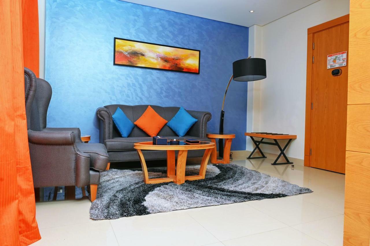 Meshal Hotel Al Manamah Esterno foto